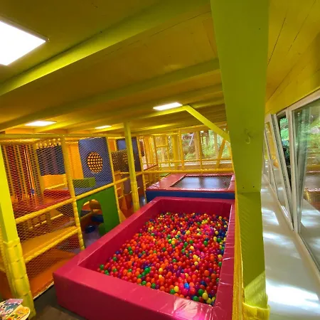Отель Hotel Rubel