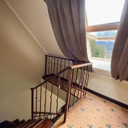 Отель Hotel Rubel Яремча